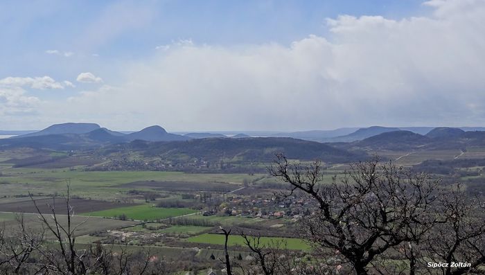 Kilátás a Fekete-hegyről v