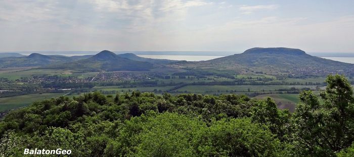 20180602 SZ Tanuhegyek a  SzentGyorhy-hegyrol