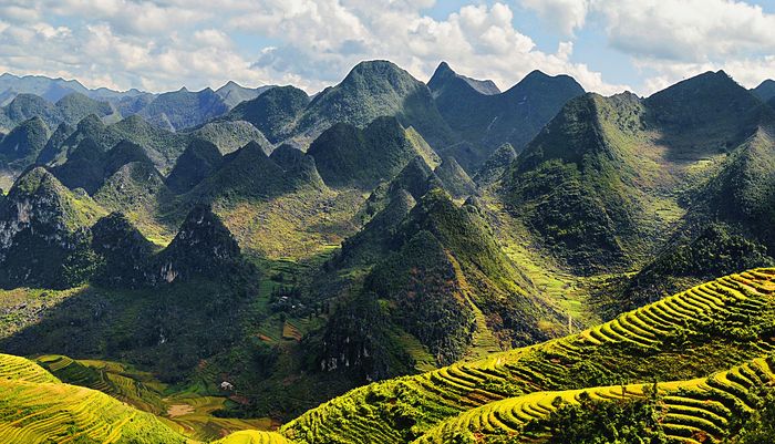 karst topography cone shape - Photographer Tat Binh